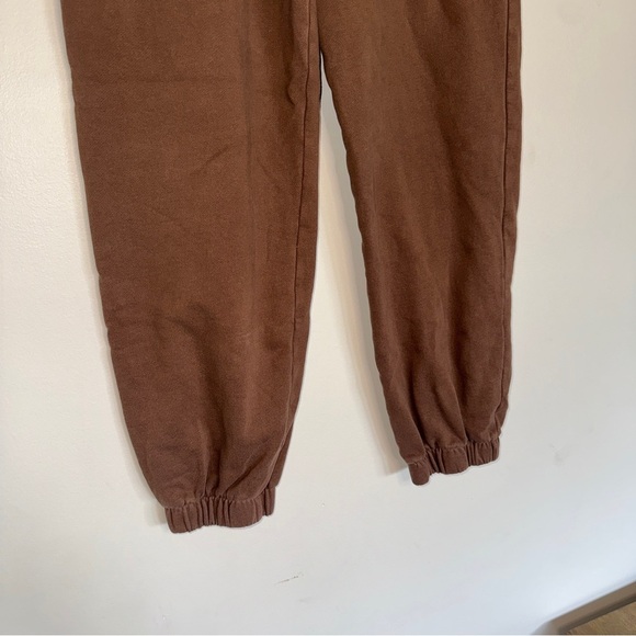 Brandy Melville Brown Jogger Sweatpants OS - Picture 3 of 5